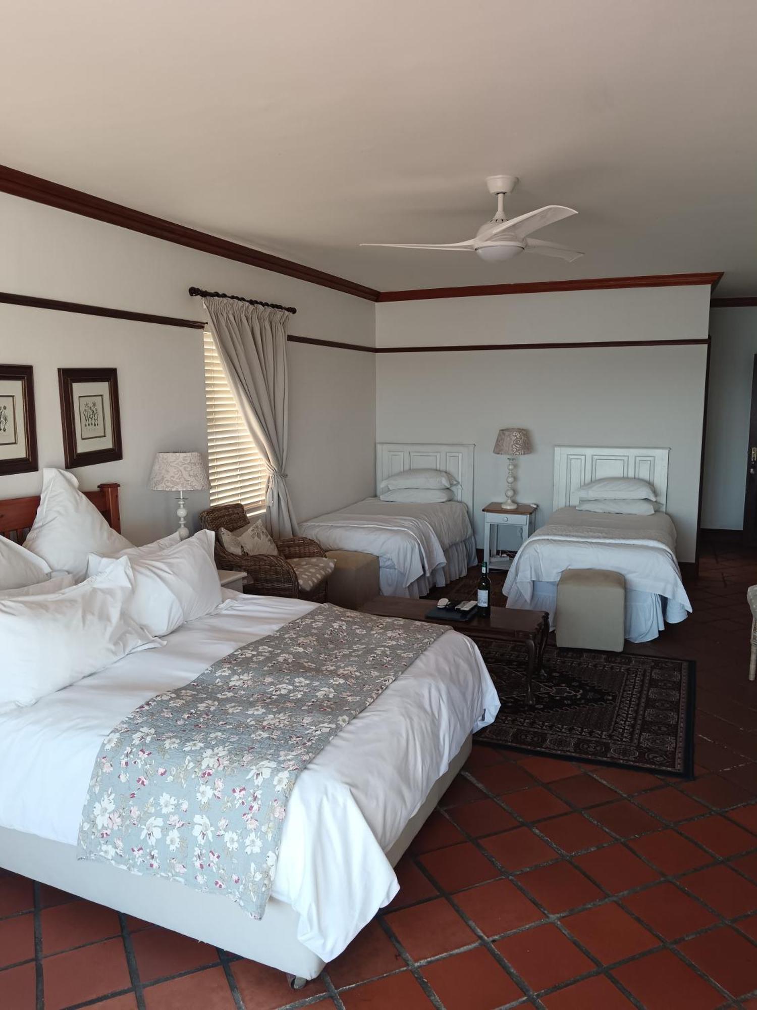 Berg En Zee Guesthouse Gordon's Bay Eksteriør billede