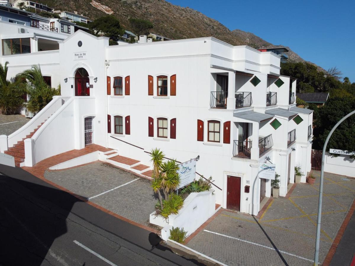 Berg En Zee Guesthouse Gordon's Bay Eksteriør billede
